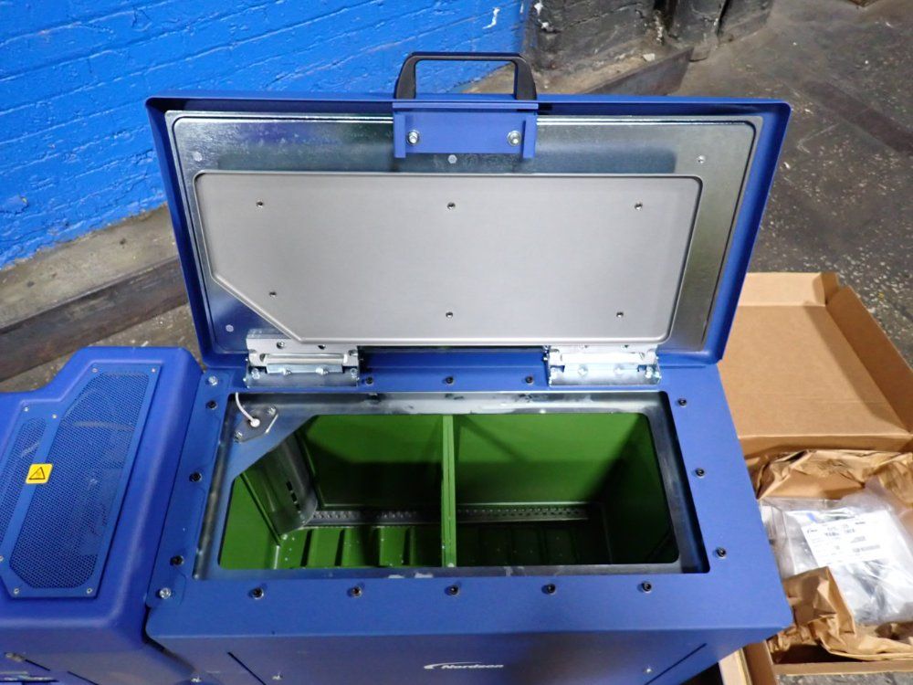 Nordson 19" X 8" X 12" Adhesive Melter - Problue 30 1049329