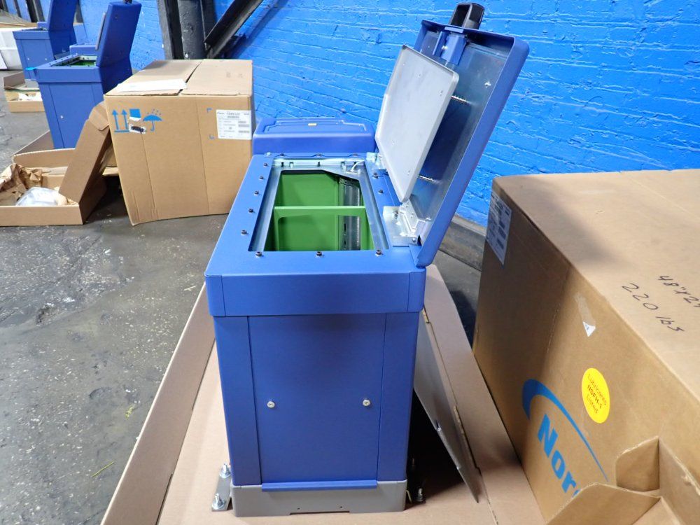 Nordson 19" X 8" X 12" Adhesive Melter - Problue 30 1049329