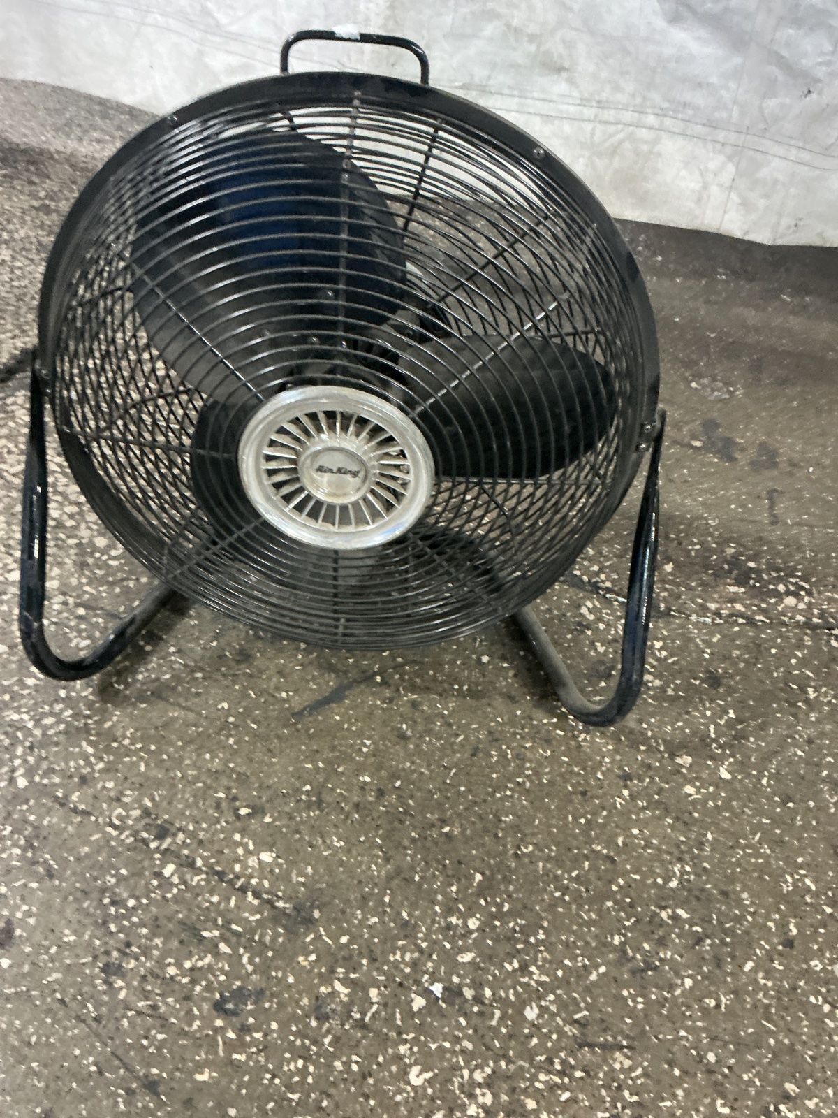 Air King 18” 18” Floor Fan - 9218e
