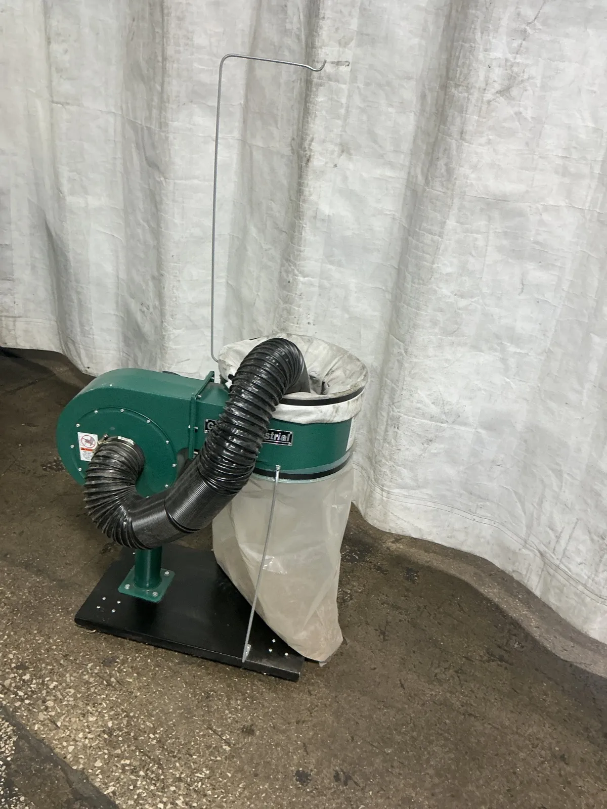 Grizzly Industrial 500 Cfm Dust Collector - G8027