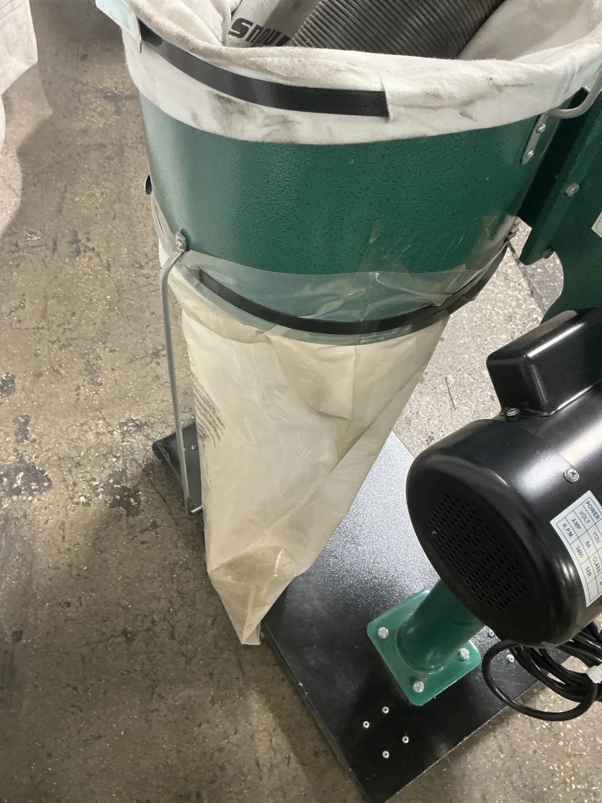 Grizzly Industrial 500 Cfm Dust Collector - G8027