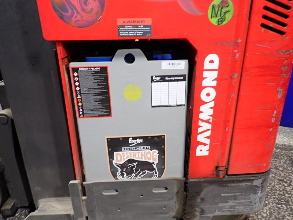 Raymond 4500 Lbs Electric Stand Up Fork Lift - Ez R40tt