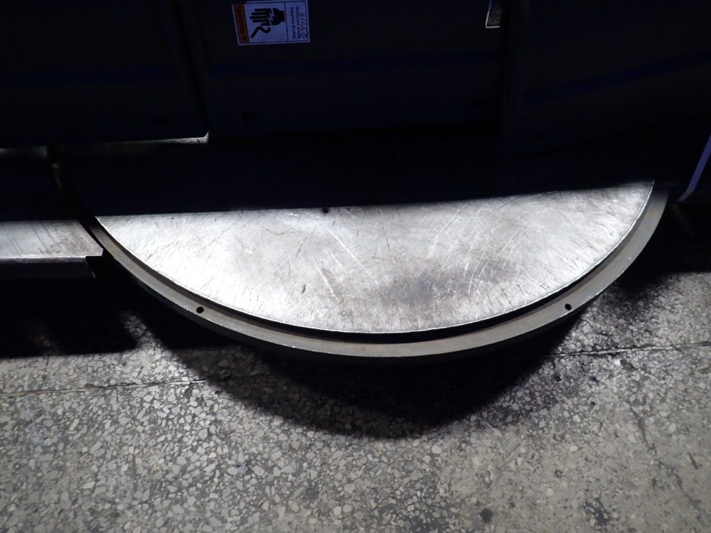 Lantech Turntable Stretch Wrapper - Q-3718