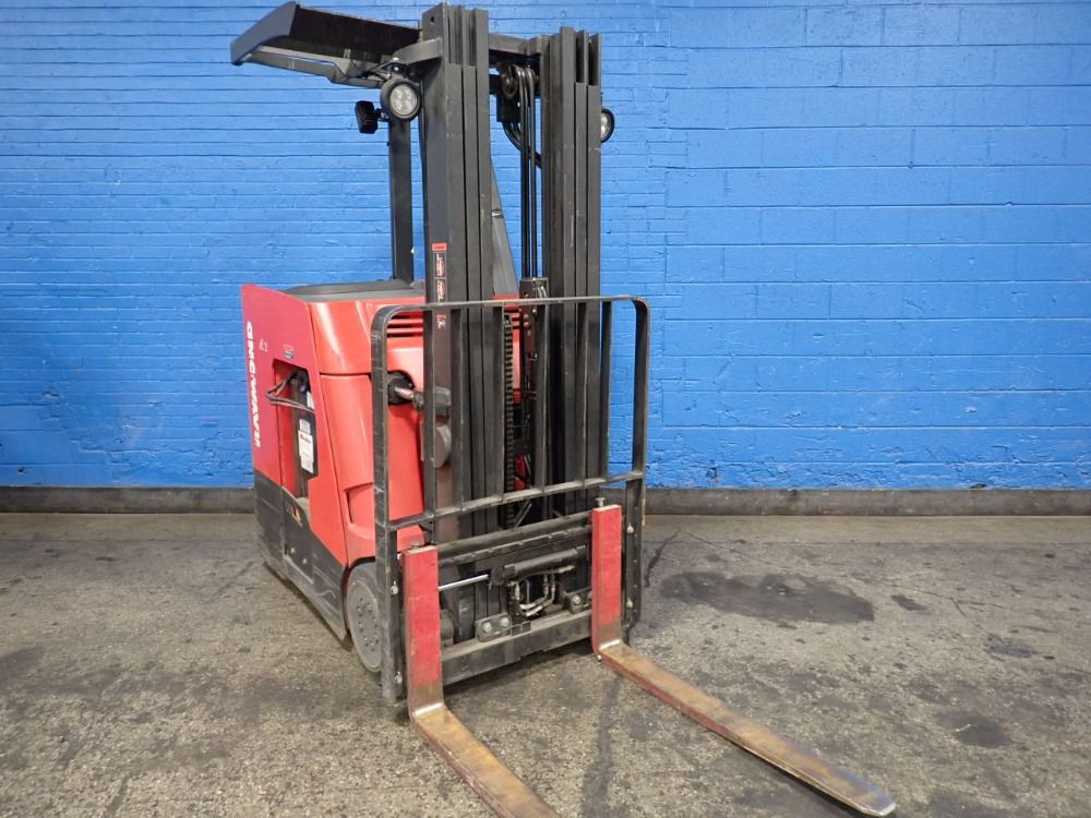 Raymond 3500 Lbs Electric Standup Forklift - 425-c35tt