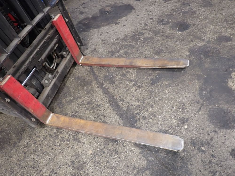 Raymond 3500 Lbs Electric Standup Forklift - 425-c35tt