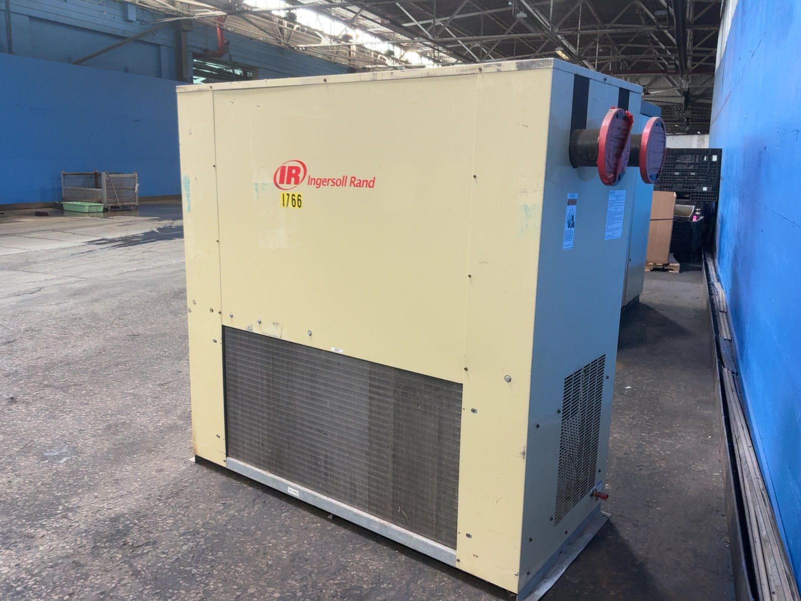 Ingersoll Rand 9 Hp Refrigerated Compressed Air Dryer - D2720ina400