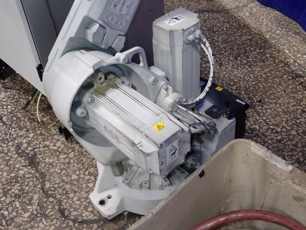 Abb Robot - Irb 2600