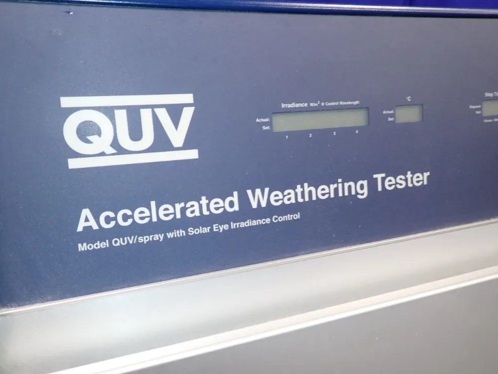 Q-lab Accelerated Weathering Tester - Quv/spray