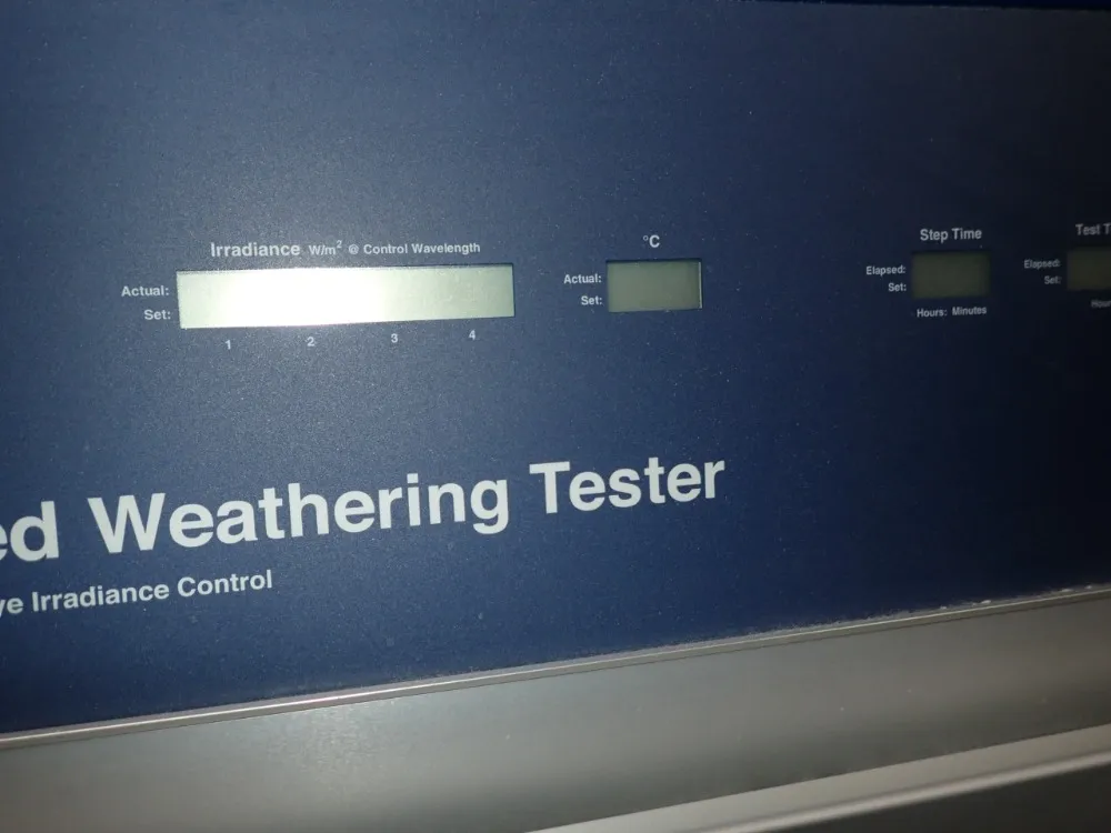 Q-lab Accelerated Weathering Tester - Quv/spray