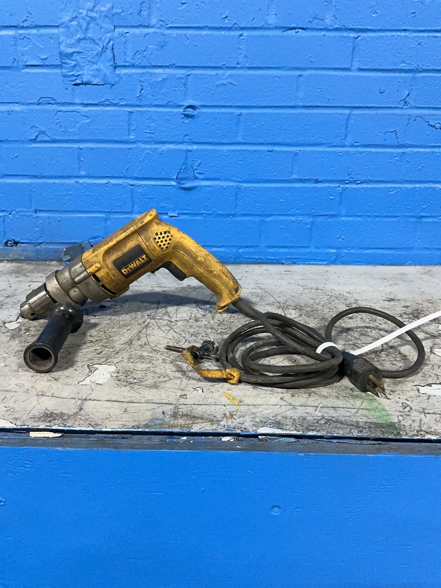 Dewalt Industries Drill - Dw235g