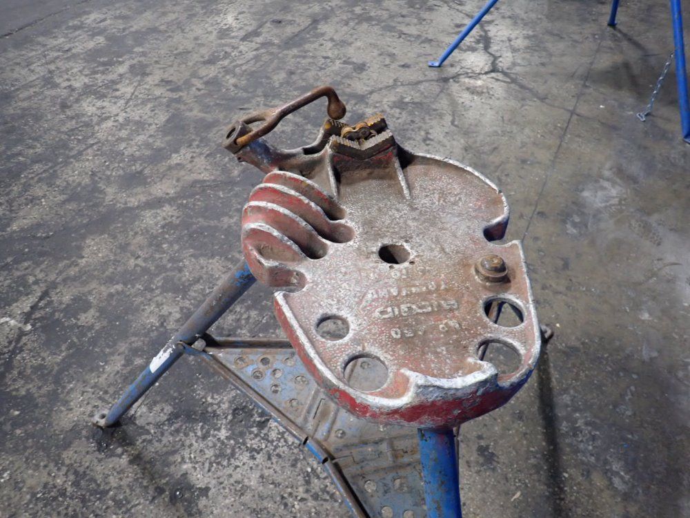 Ridgid Portable Tristand Chain Vise - 1/8 To 5