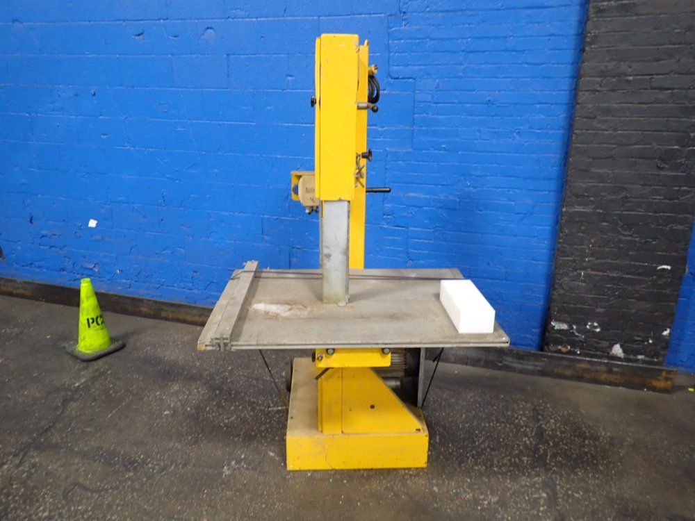 Ytong 19" X 16" Vertical Band Saw - Mbs-502