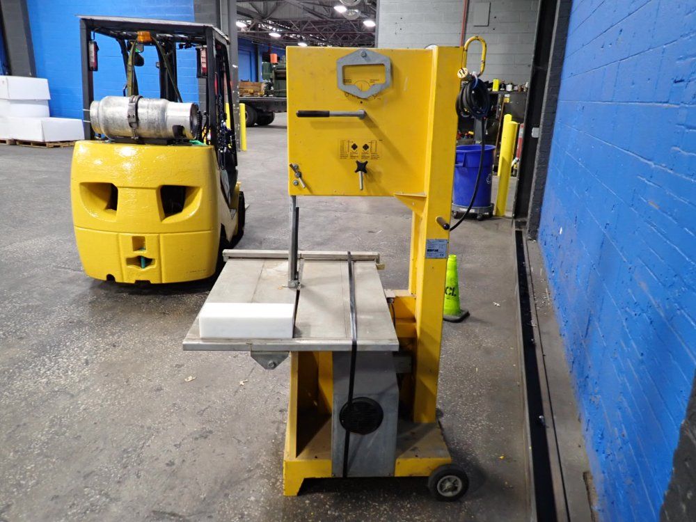 Ytong 19" X 16" Vertical Band Saw - Mbs-502