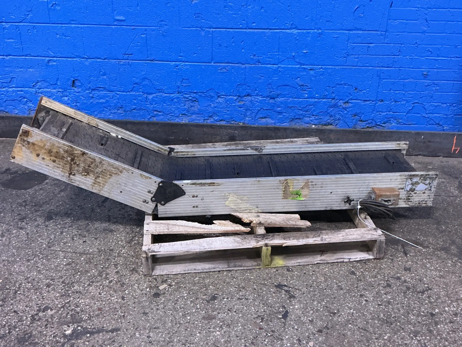 12” Conveyor Belt System