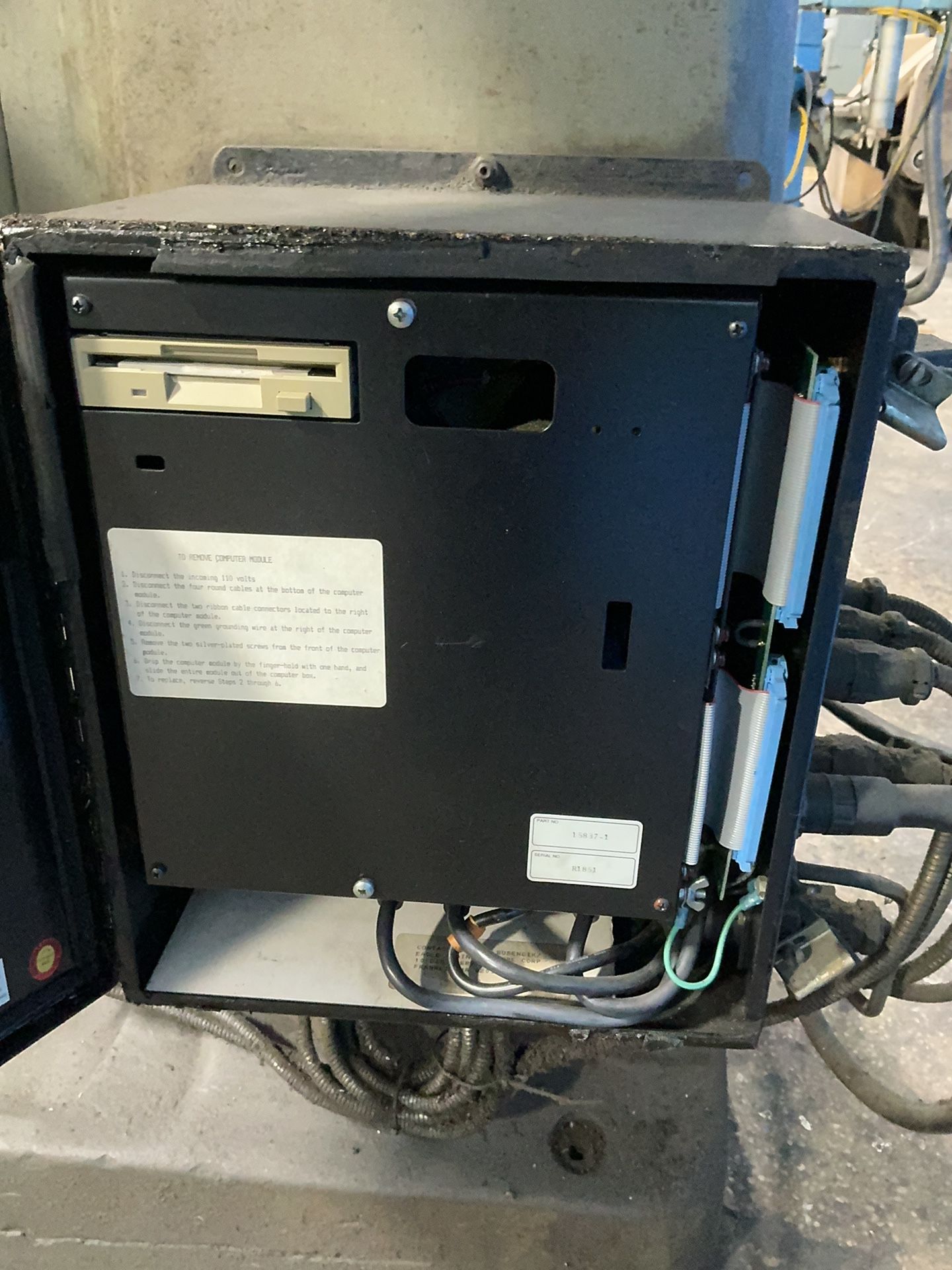 Comet 9” X 42” Vertical Mill