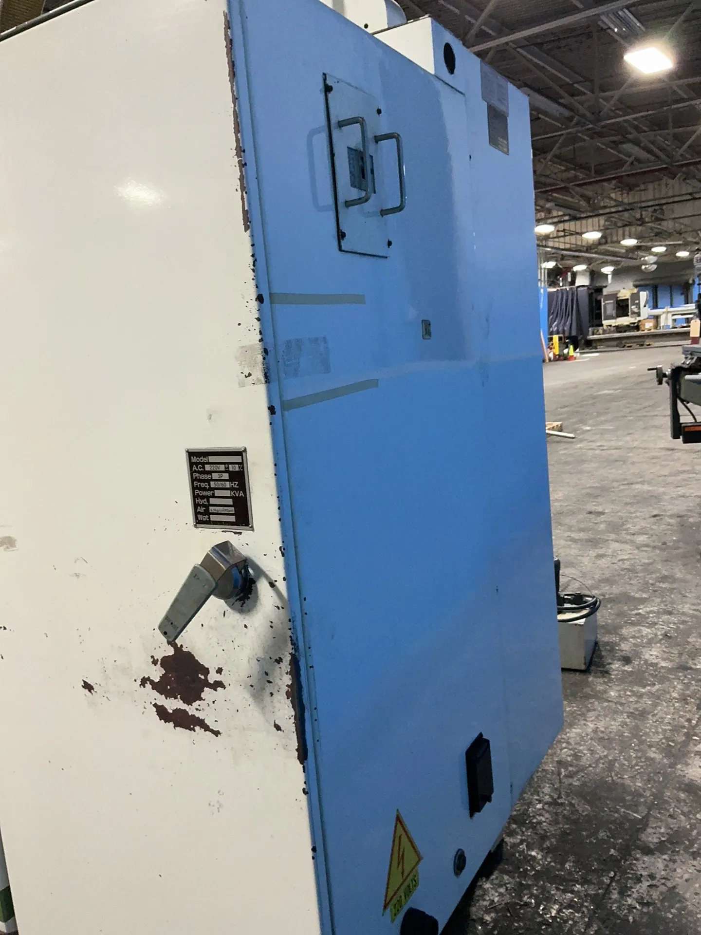 Comet 19” X 32” Cnc Vmc - Vmc-500