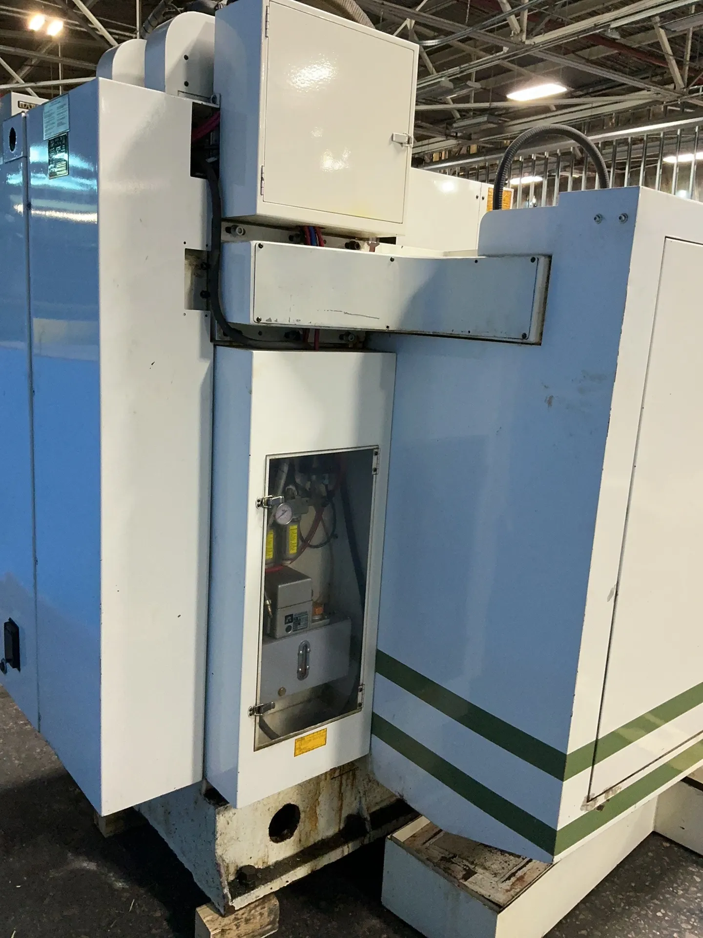 Comet 19” X 32” Cnc Vmc - Vmc-500