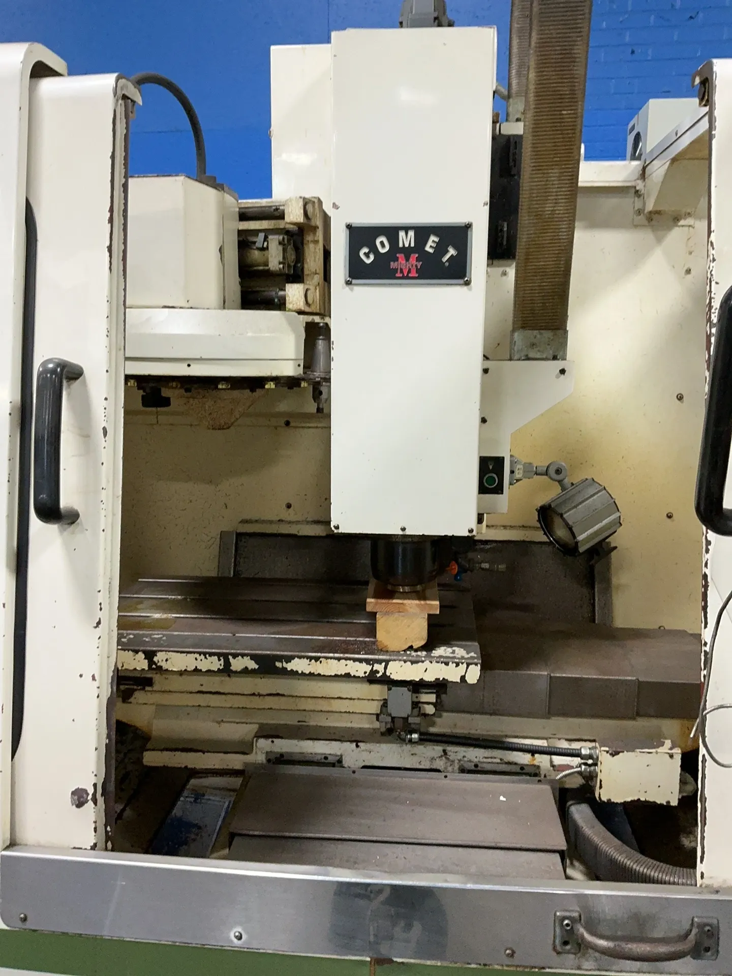 Comet 19” X 32” Cnc Vmc - Vmc-500