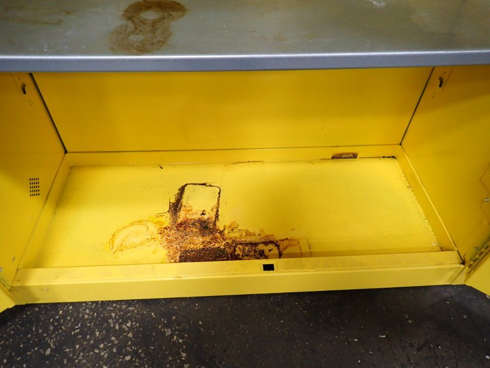 Eagle 30 Gal Safety Storage Cabinet - 1932