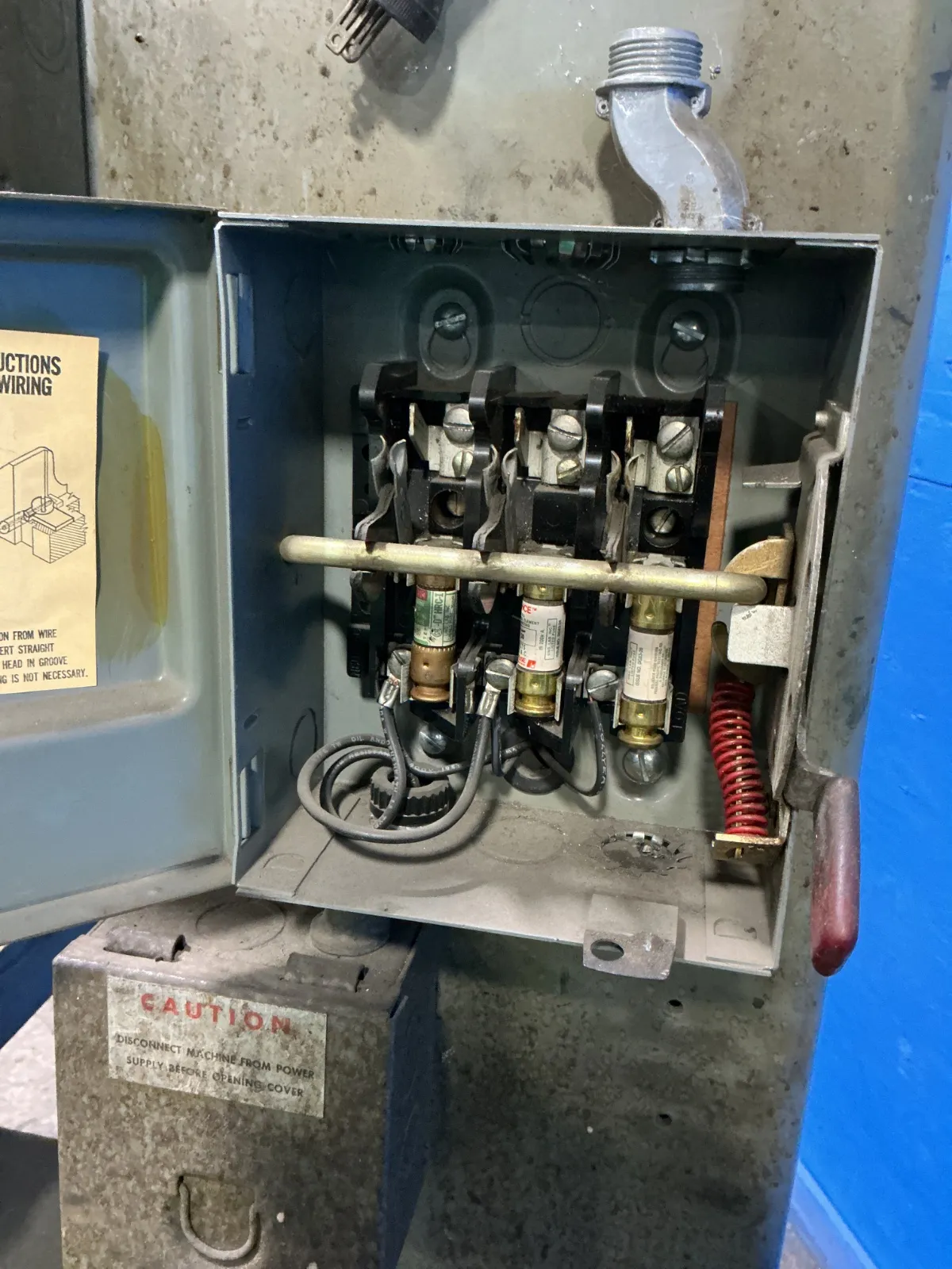 Grob Inc 24” X 24” Vertical Band Saw - Ns18