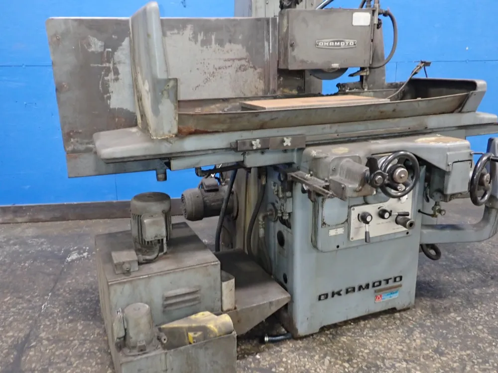 Okamoto 12" X 23" Surface Grinder - Accugar-124n