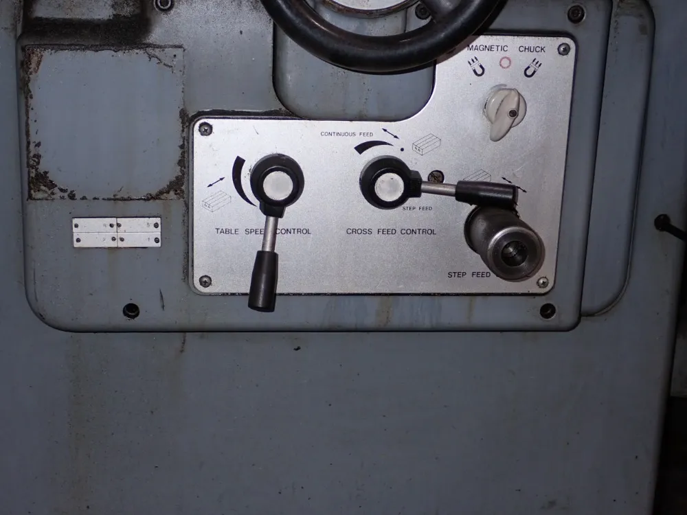 Okamoto 12" X 23" Surface Grinder - Accugar-124n