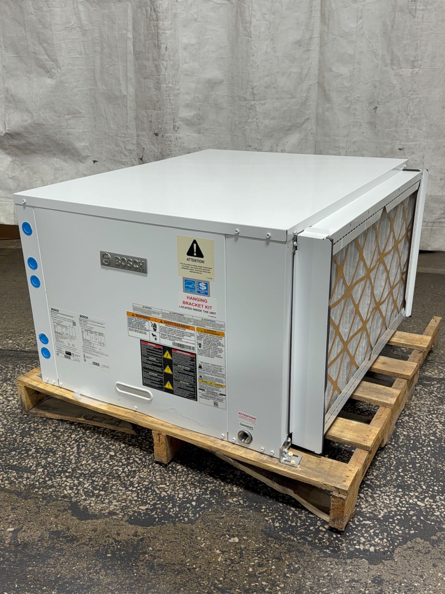 Bosch Water Source Heat Pump - Sm060-1ahx-xrsata-chtx