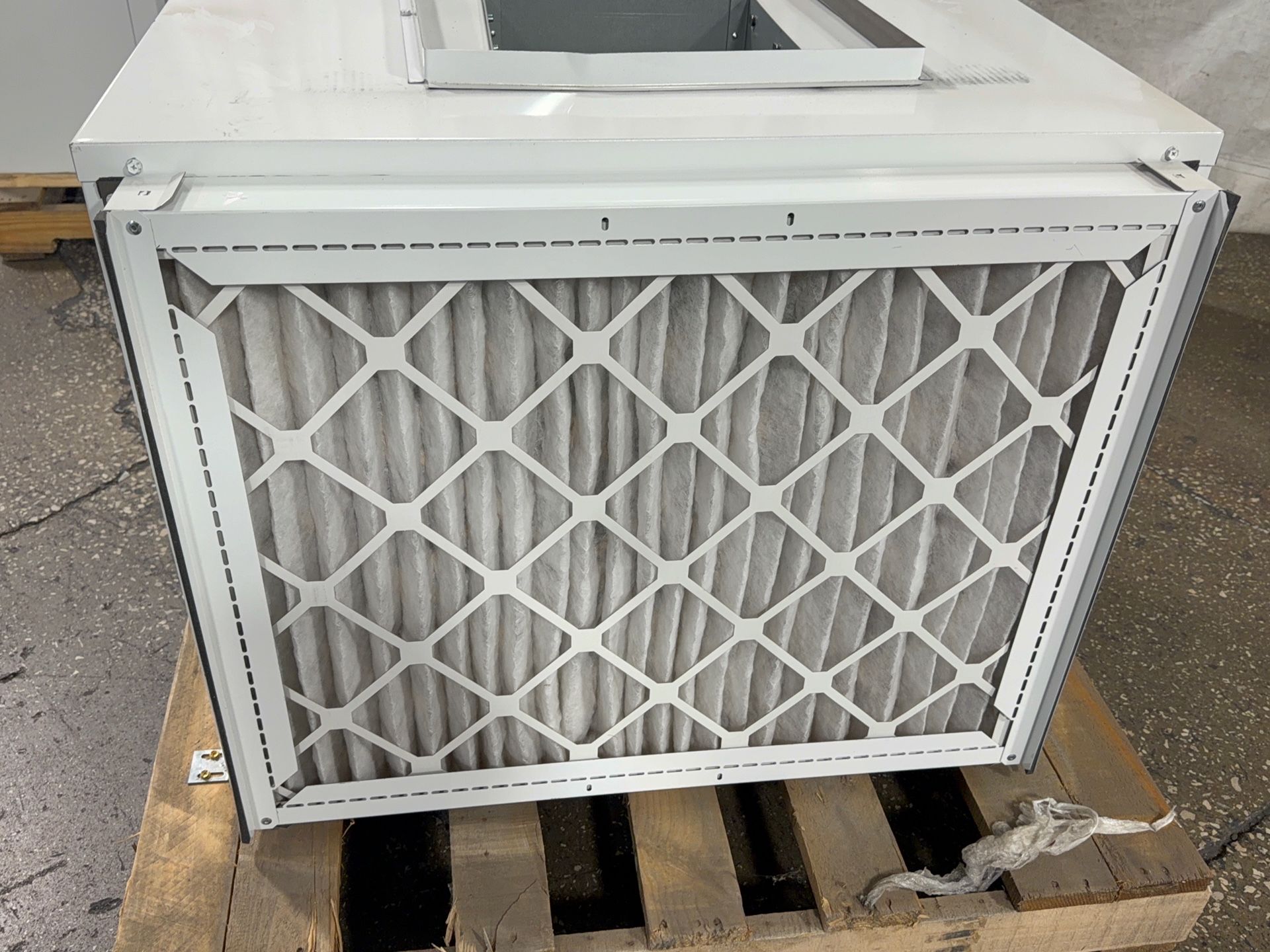 Bosch Water Source Heat Pump - Sm-060-1ahx-xrsata-chtx