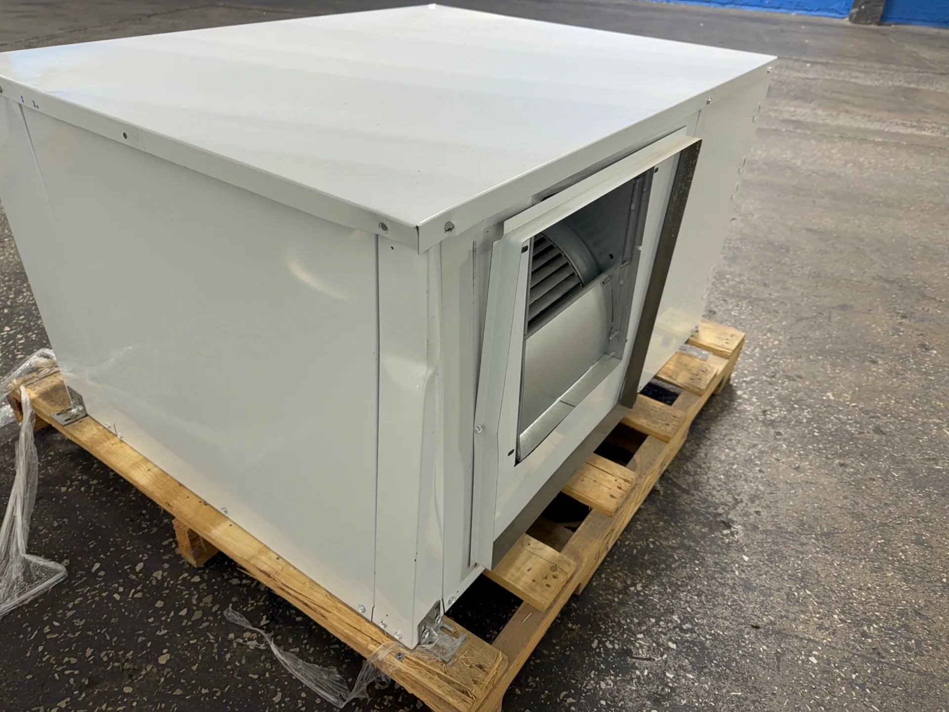 Bosch Water Source Heat Pump - Sm060-1ahx-xrsata-xhtx