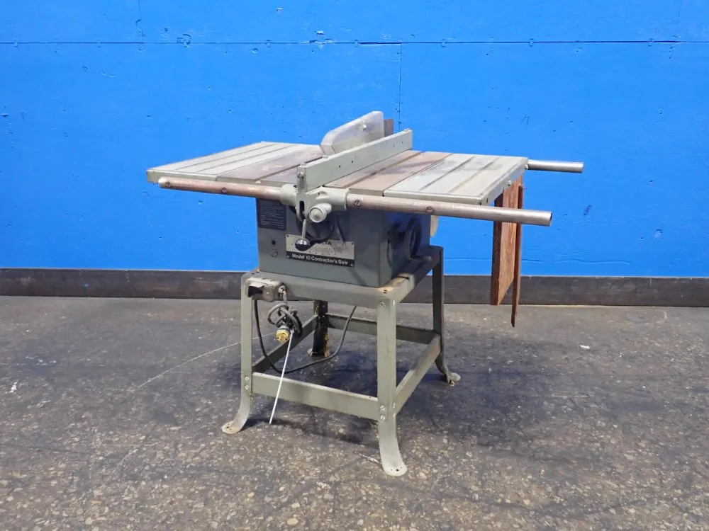 Delta 16" X 27" Table Saw - 10