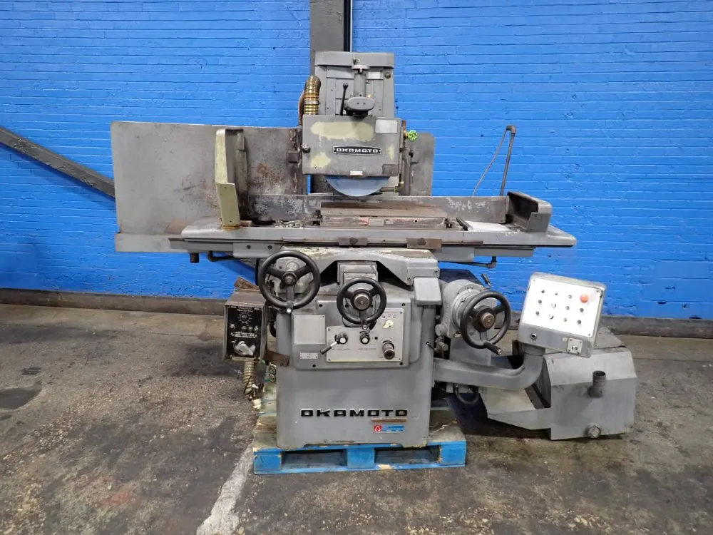 Okamoto 12" X 24" Hydraulic Surface Grinder - Accugar-124n