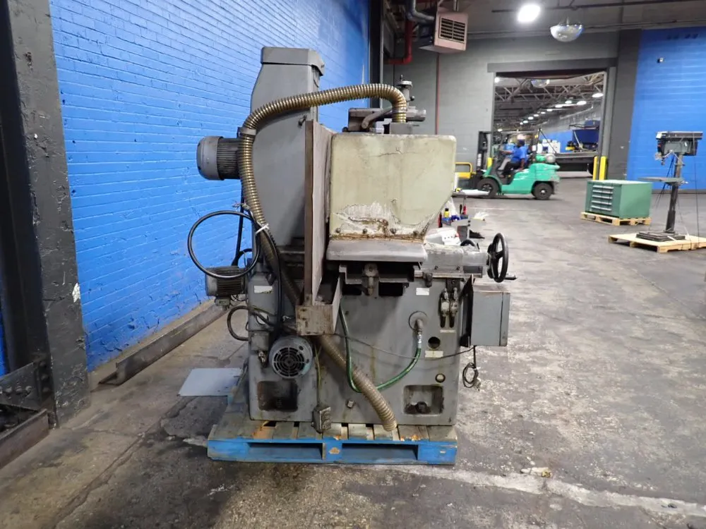 Okamoto 12" X 24" Hydraulic Surface Grinder - Accugar-124n
