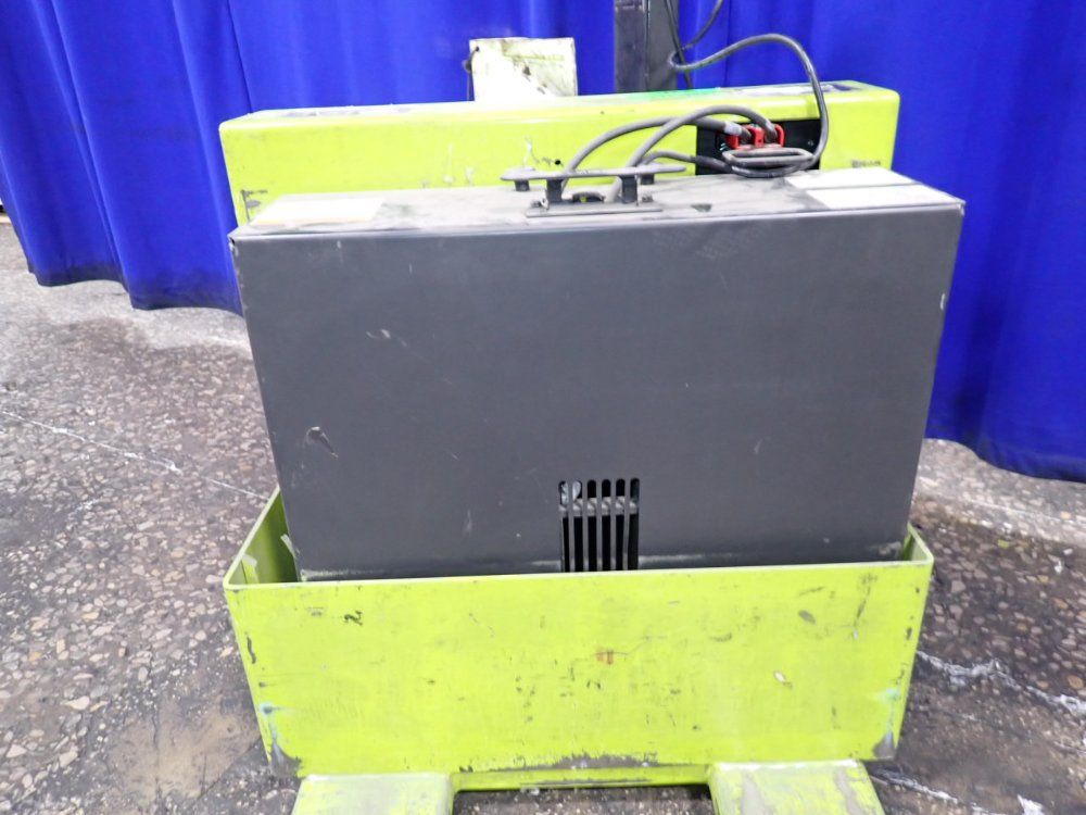 Clark 4500 Lbs Electric Pallet Jack - Wp40