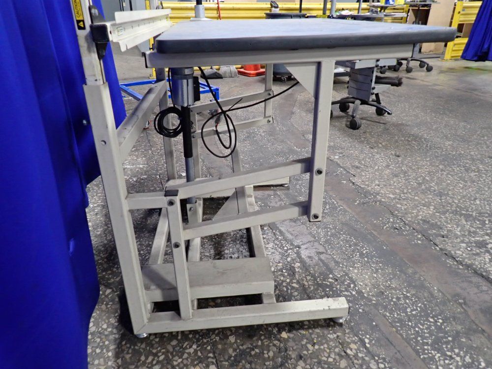 30" X 48" Work Station