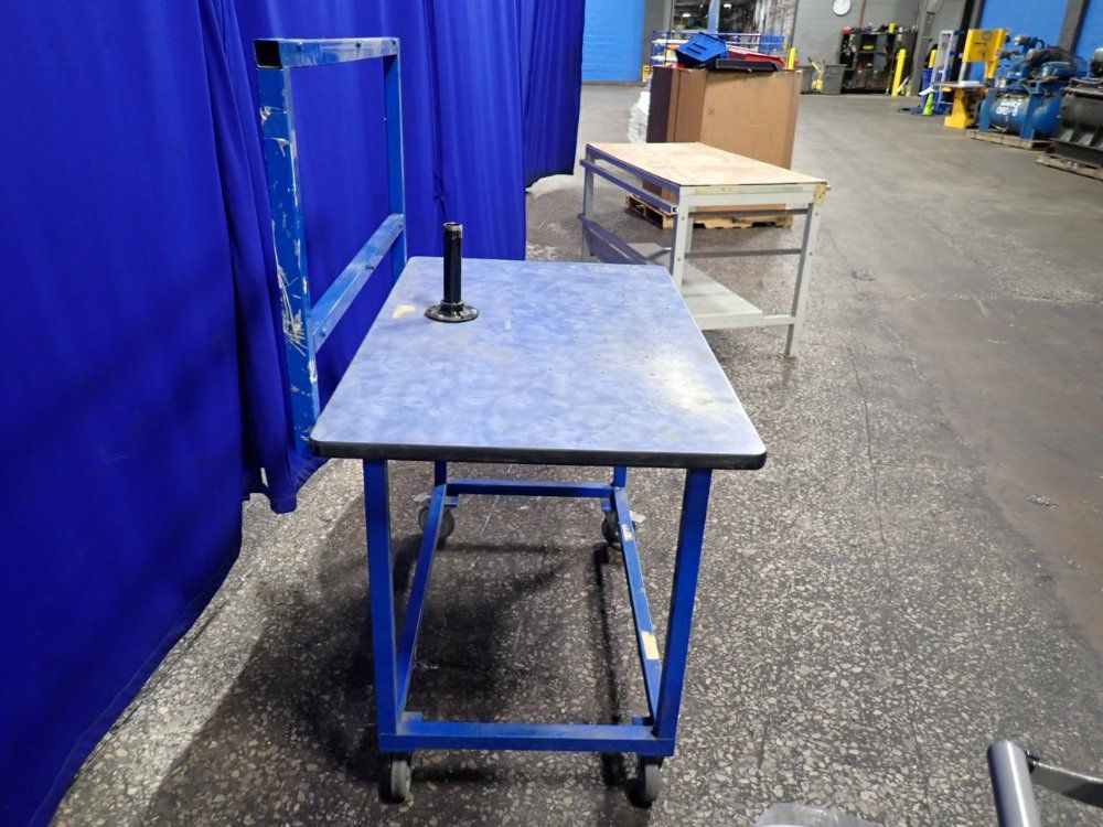 47" X 29" Work Station