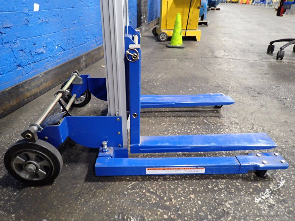 Global 500 Lbs Hand-winch Lift Truck - A-lift-s