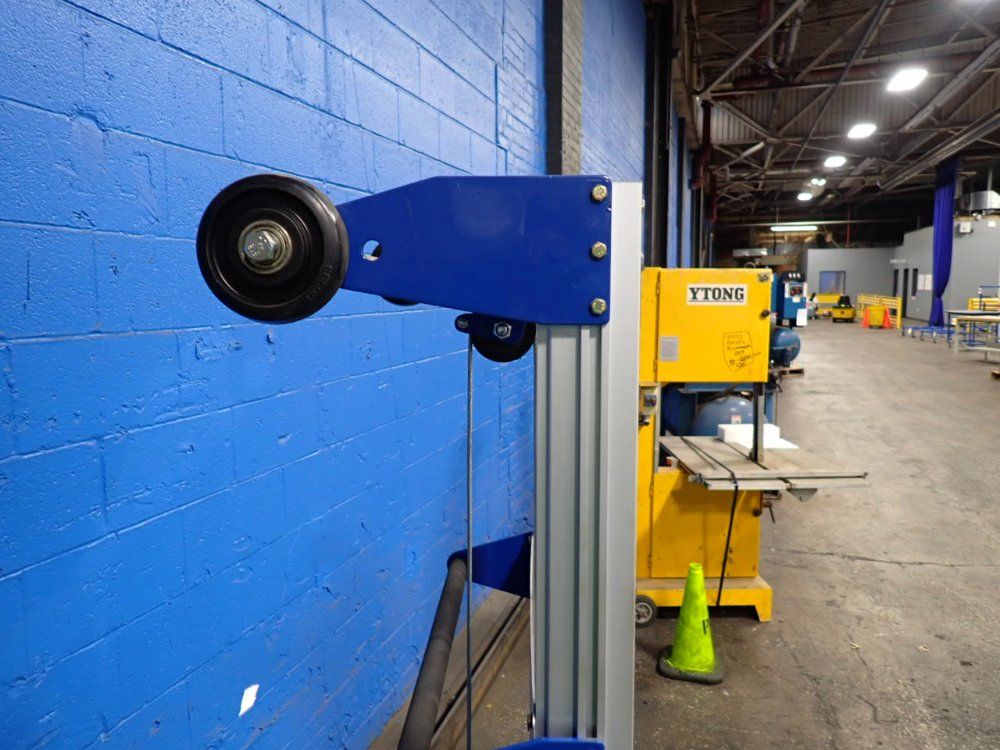 Global 500 Lbs Hand-winch Lift Truck - A-lift-s