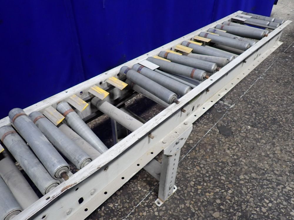 Hytrol 12" X 120" X 26" Power Roller Conveyor - 190acc