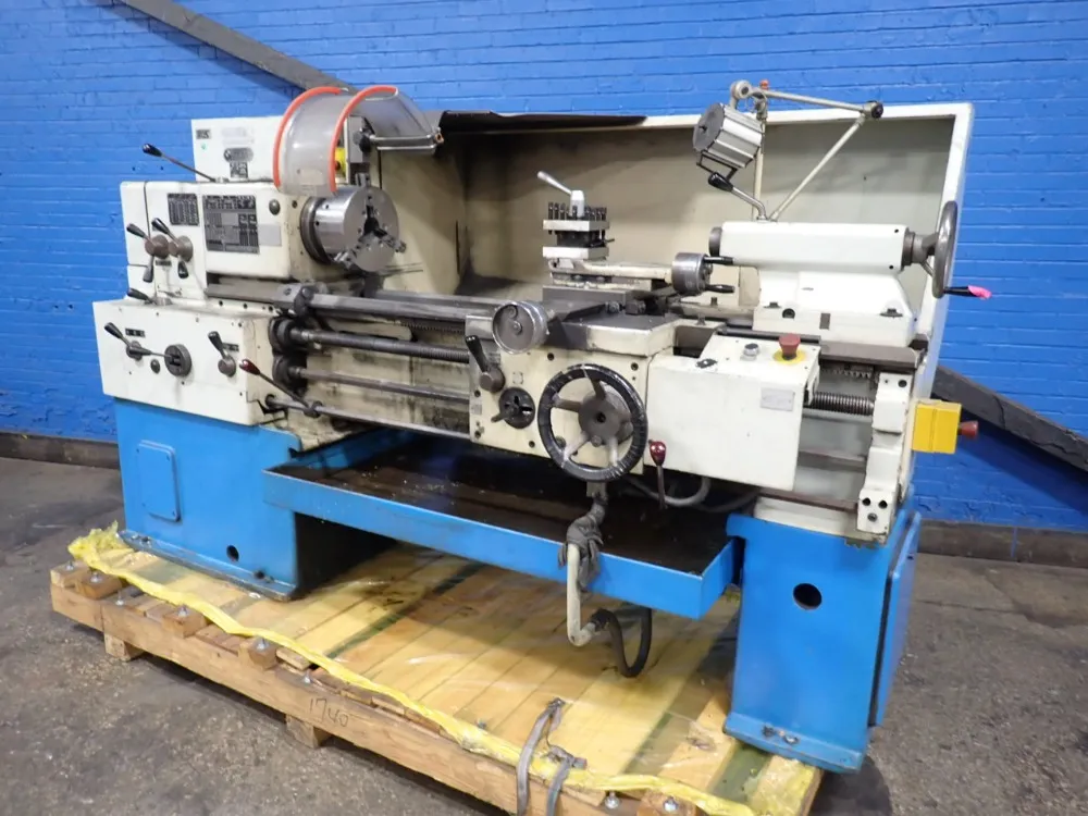 Trens Tos 17" / 22" X 42" Gap Bed Lathe - Sn 40 C