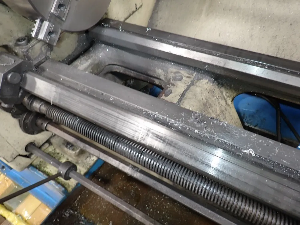 Trens Tos 17" / 22" X 42" Gap Bed Lathe - Sn 40 C