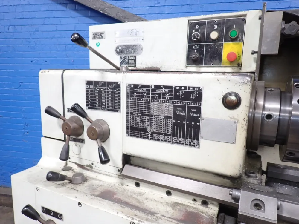 Trens Tos 17" / 22" X 42" Gap Bed Lathe - Sn 40 C