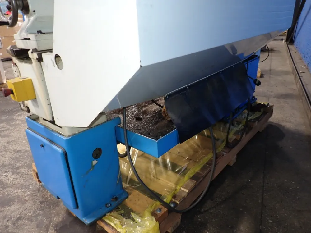 Trens Tos 17" / 22" X 42" Gap Bed Lathe - Sn 40 C