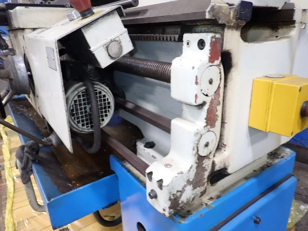Trens Tos 17" / 22" X 42" Gap Bed Lathe - Sn 40 C