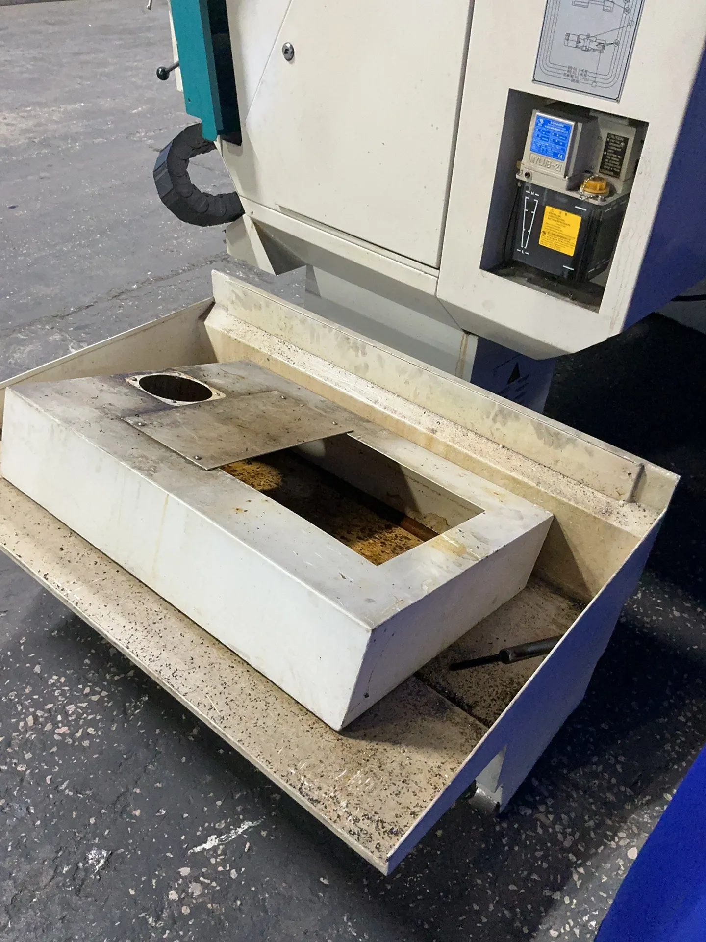 600 Dtmg 16” X 42” Cnc Lathe - Cke6140z/1000