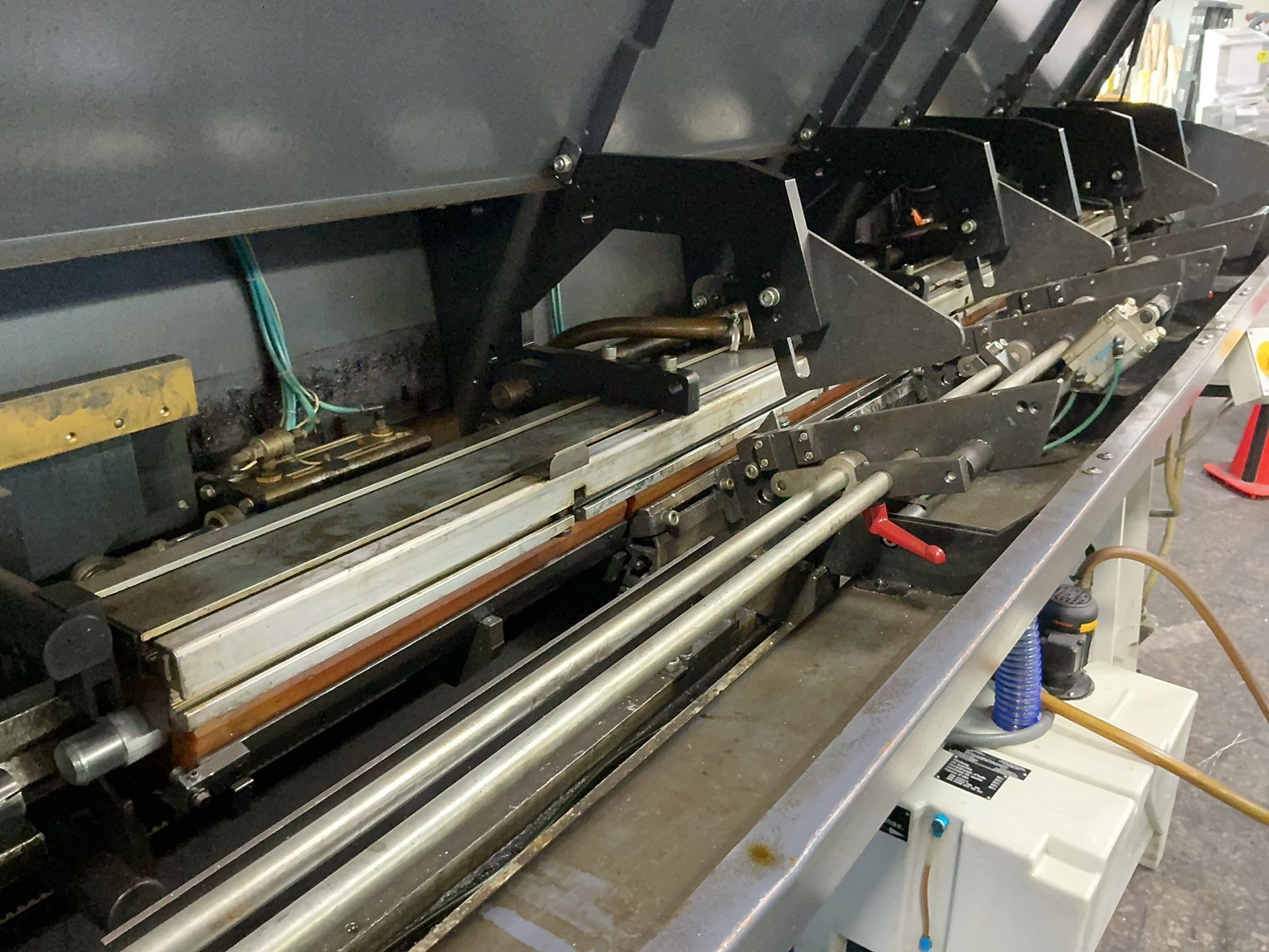 Fab Machinery Bar Feeder - Turbo 5-55/3800/a