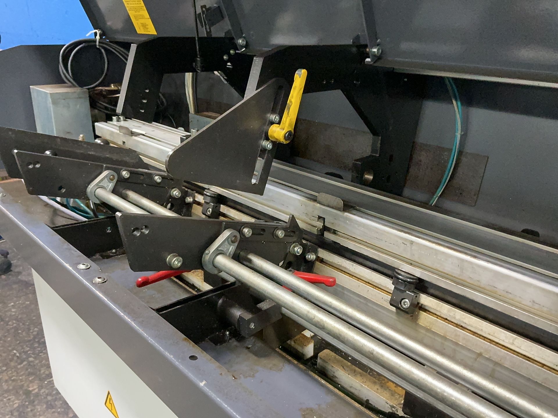 Fab Machinery Bar Feeder - Turbo 5-55/3800/a