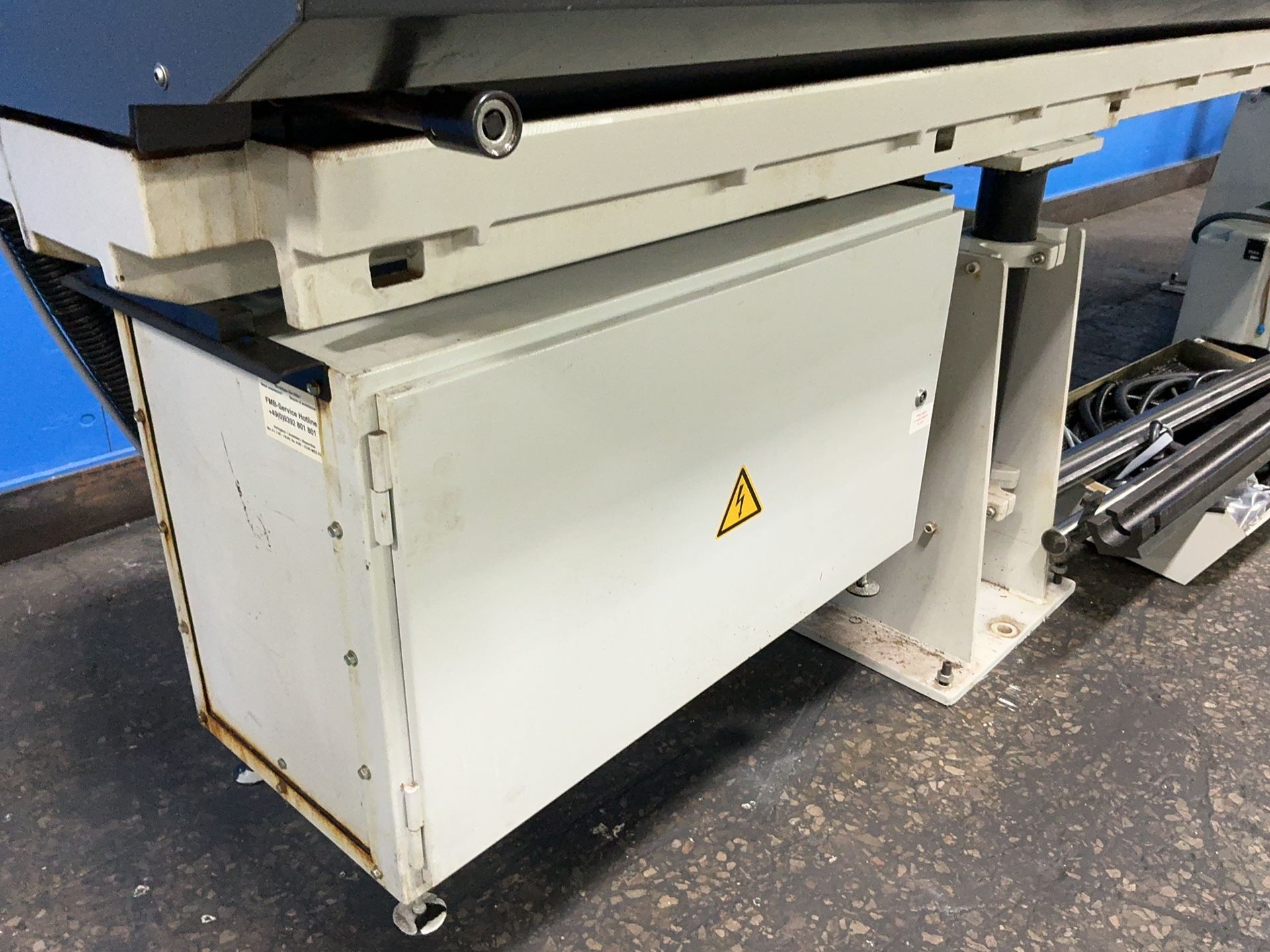 Fab Machinery Bar Feeder - Turbo 5-55/3800/a