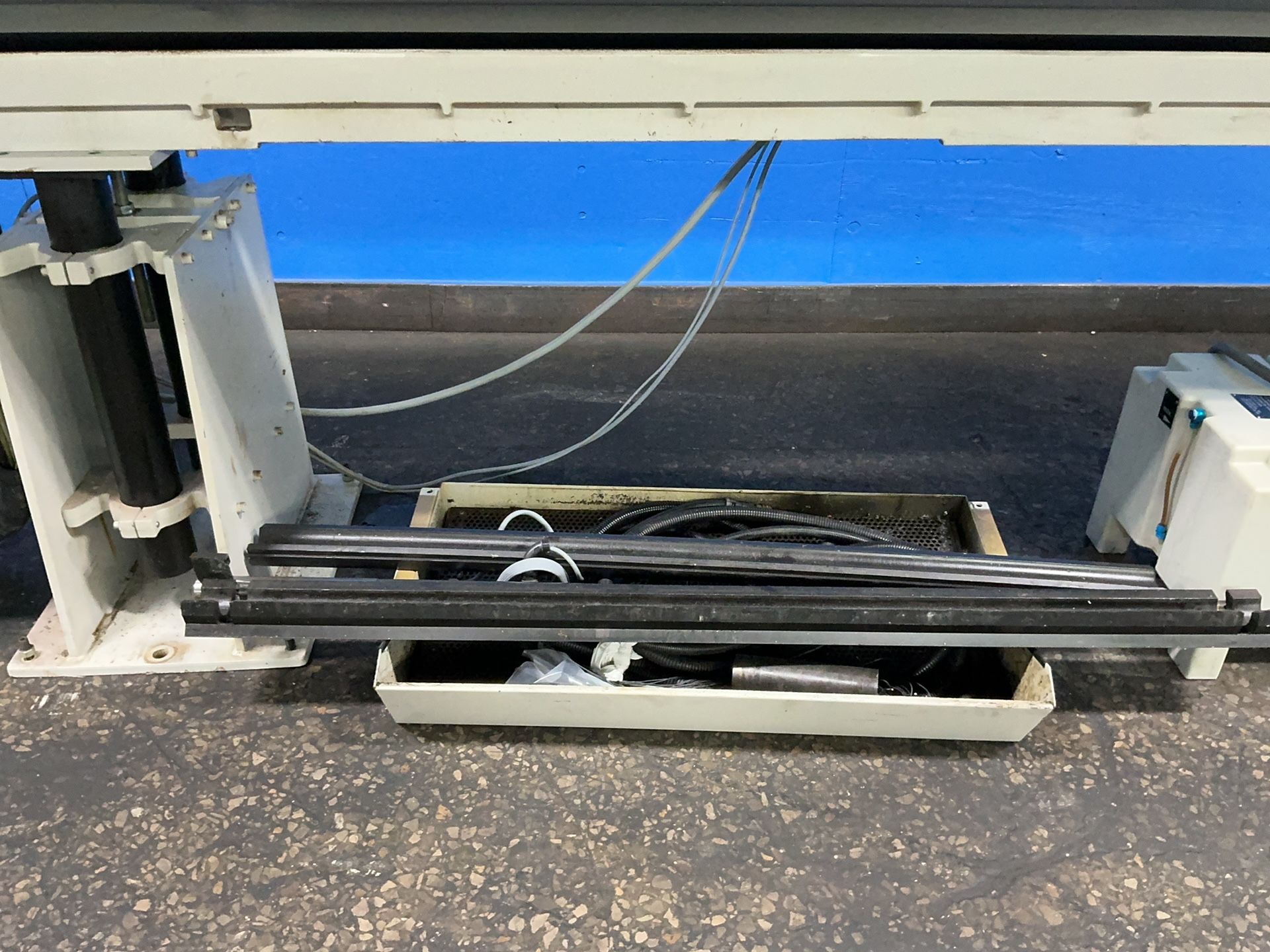 Fab Machinery Bar Feeder - Turbo 5-55/3800/a