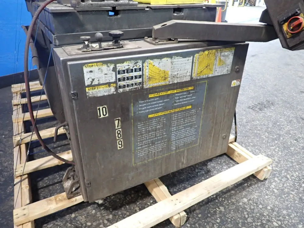 Hyd-mech 30" X 35" Bandsaw - Vw-18