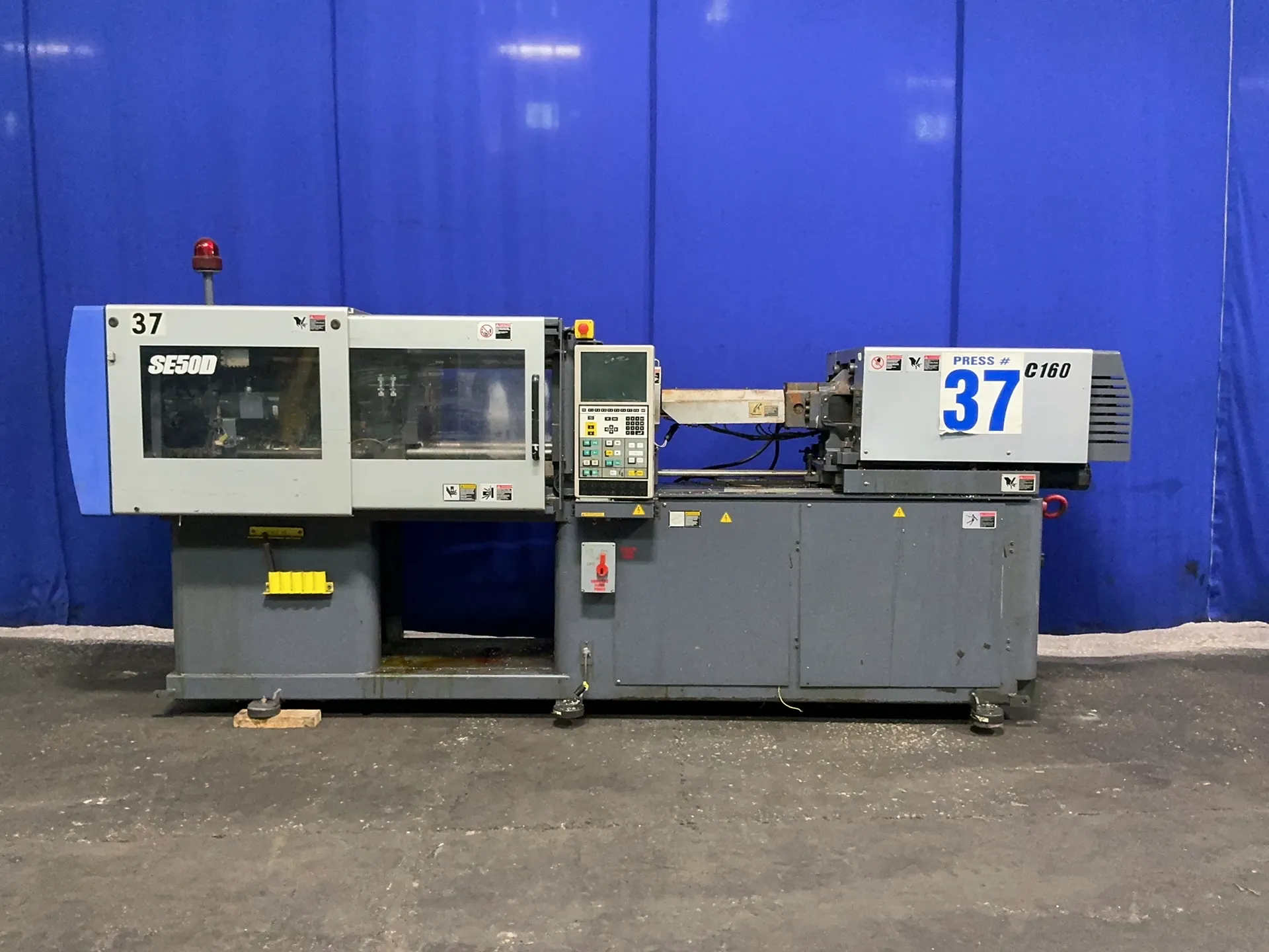 Sumitomo 50 Ka Injection Molding Machine - Se50d